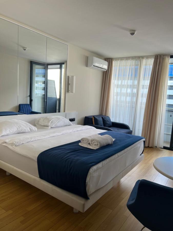 Orbi City Aparthotel Black Sea View Batumi Exteriér fotografie