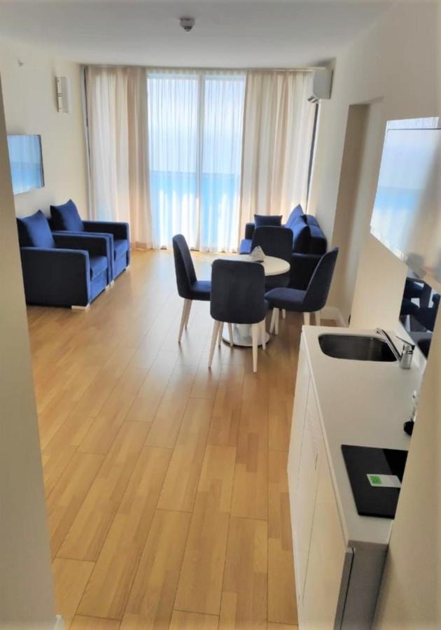 Orbi City Aparthotel Black Sea View Batumi Exteriér fotografie